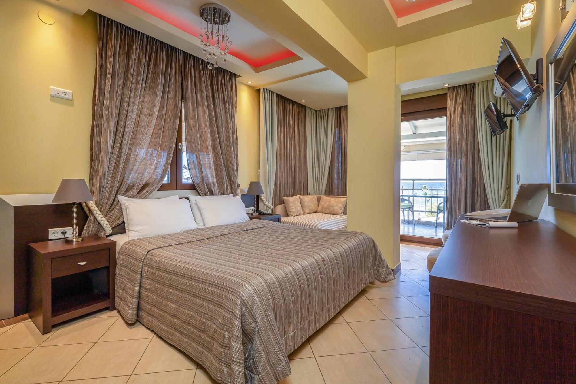 Hotel Meliton & By The Neos Marmaras