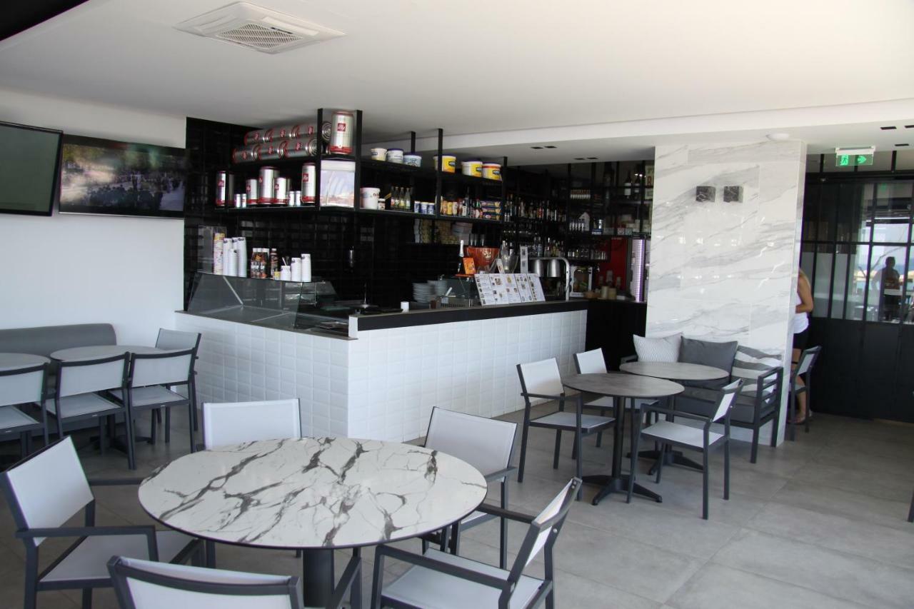 Meliton & By The 酒店 Néos Marmarás