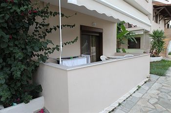 Hotel Meliton & By The Neos Marmaras